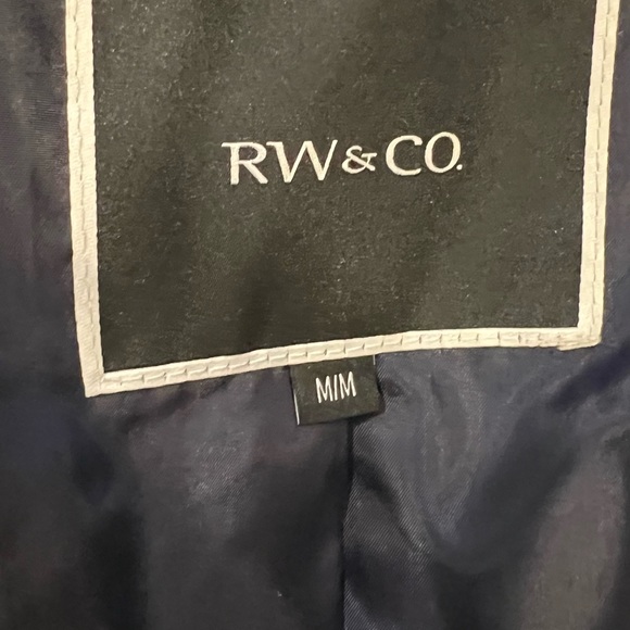 Ladies jacket. - Picture 7 of 7